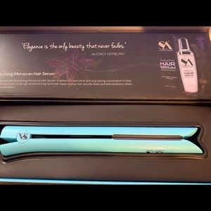 Straight Ahead Teal Silver Collection